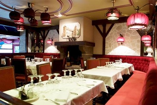 Le Renaissance Hotel Aurillac Bagian luar foto