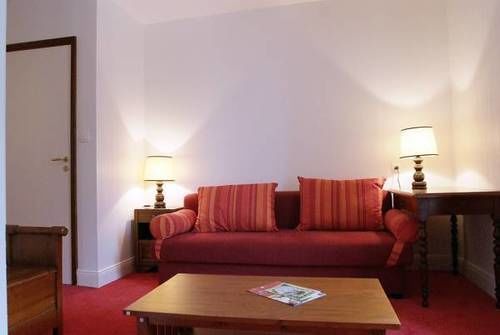 Le Renaissance Hotel Aurillac Bagian luar foto